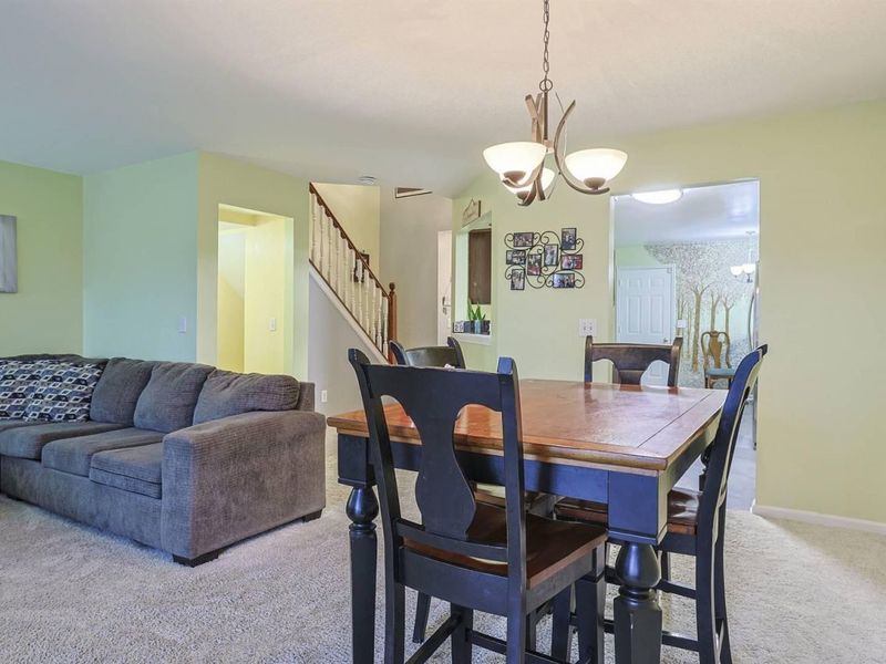 504 Fieldgate Drive, Florence, KY 41042 Photo 8