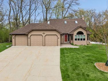 6328 Glacier Lane N, Maple Grove, MN 55311
