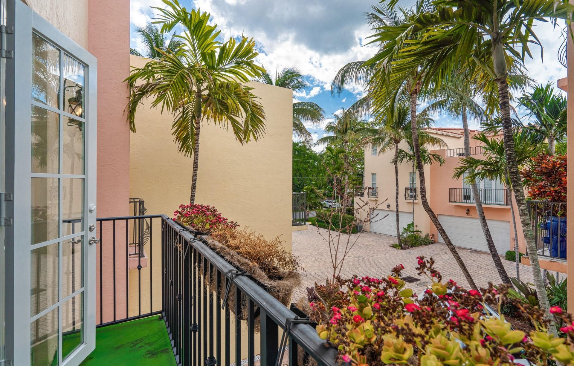 1123 NE 18th Avenue, Fort Lauderdale, FL 33304 Photo