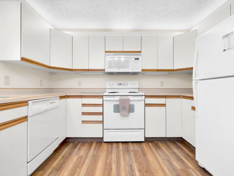 241 Chase Avenue, Unit D1L, Russells Point, OH 43348 Photo 18