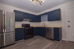 206 Tram Boulevard photo 4