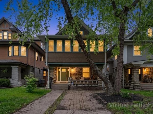 3709 Walnut Street, Kansas City, MO 64111
