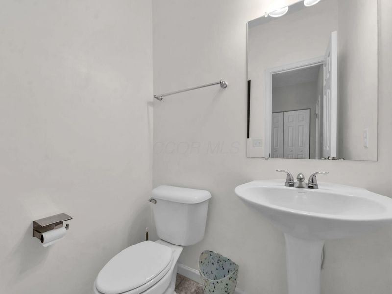 168 Edmonds Drive , Commercial Point, OH 43116 Photo 17