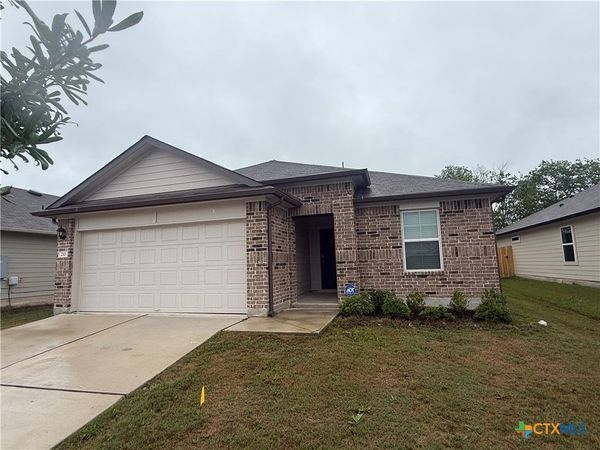 210 Addison Place , Lockhart, TX 78644
