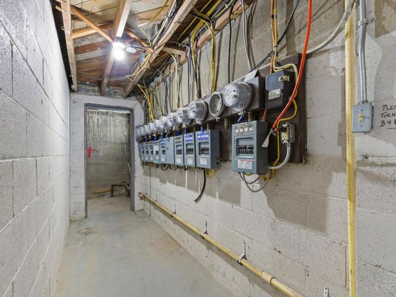 781 Clanora Drive, Cincinnati, OH 45205 Photo 27