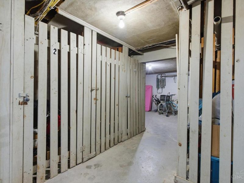 781 Clanora Drive, Cincinnati, OH 45205 Photo 29