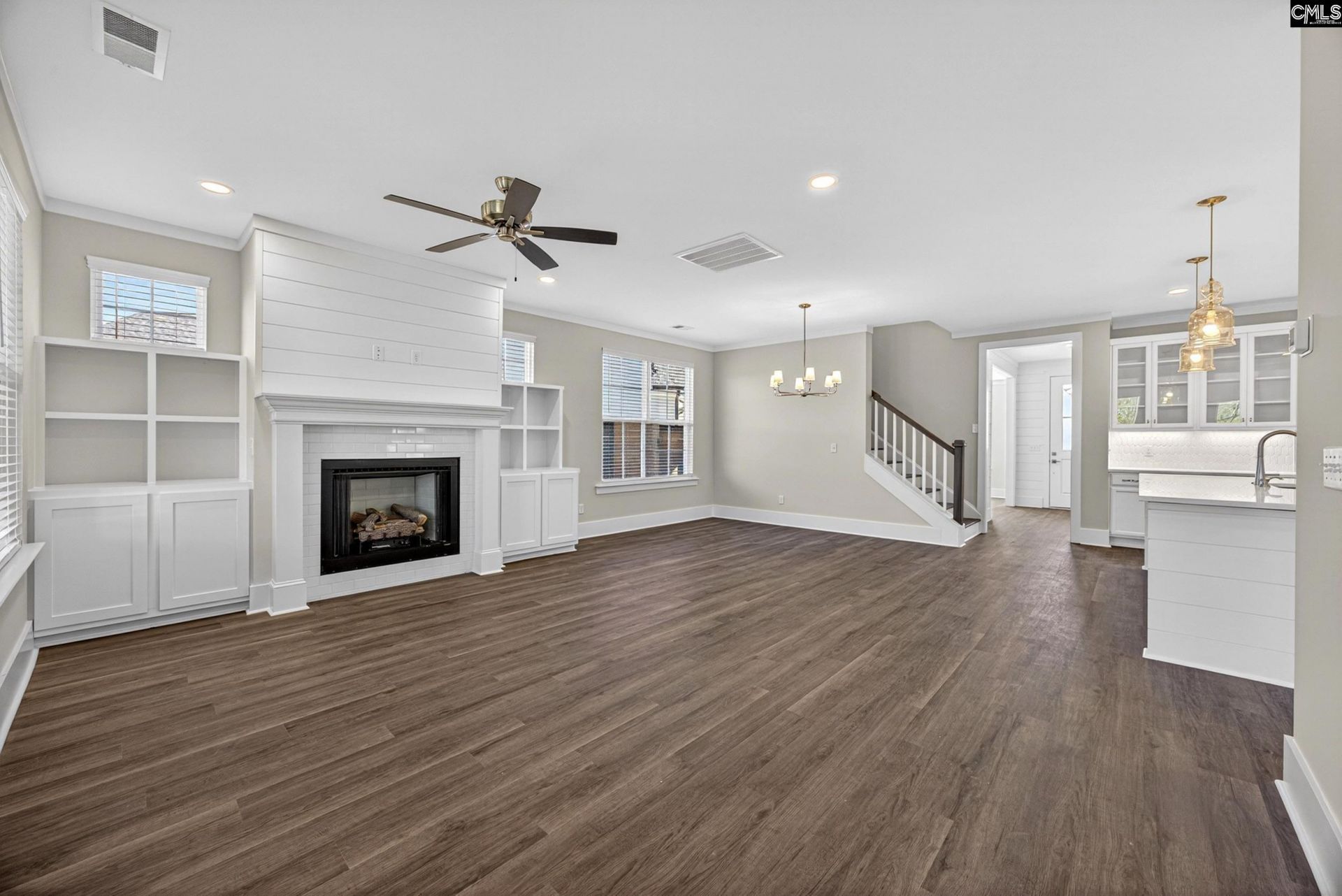 2046 Shallow Bluff Court  Photo 12