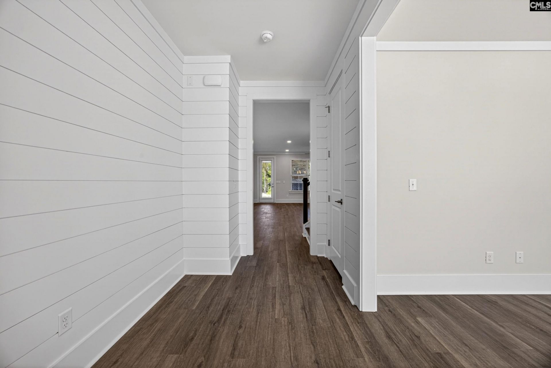 2046 Shallow Bluff Court  Photo 19