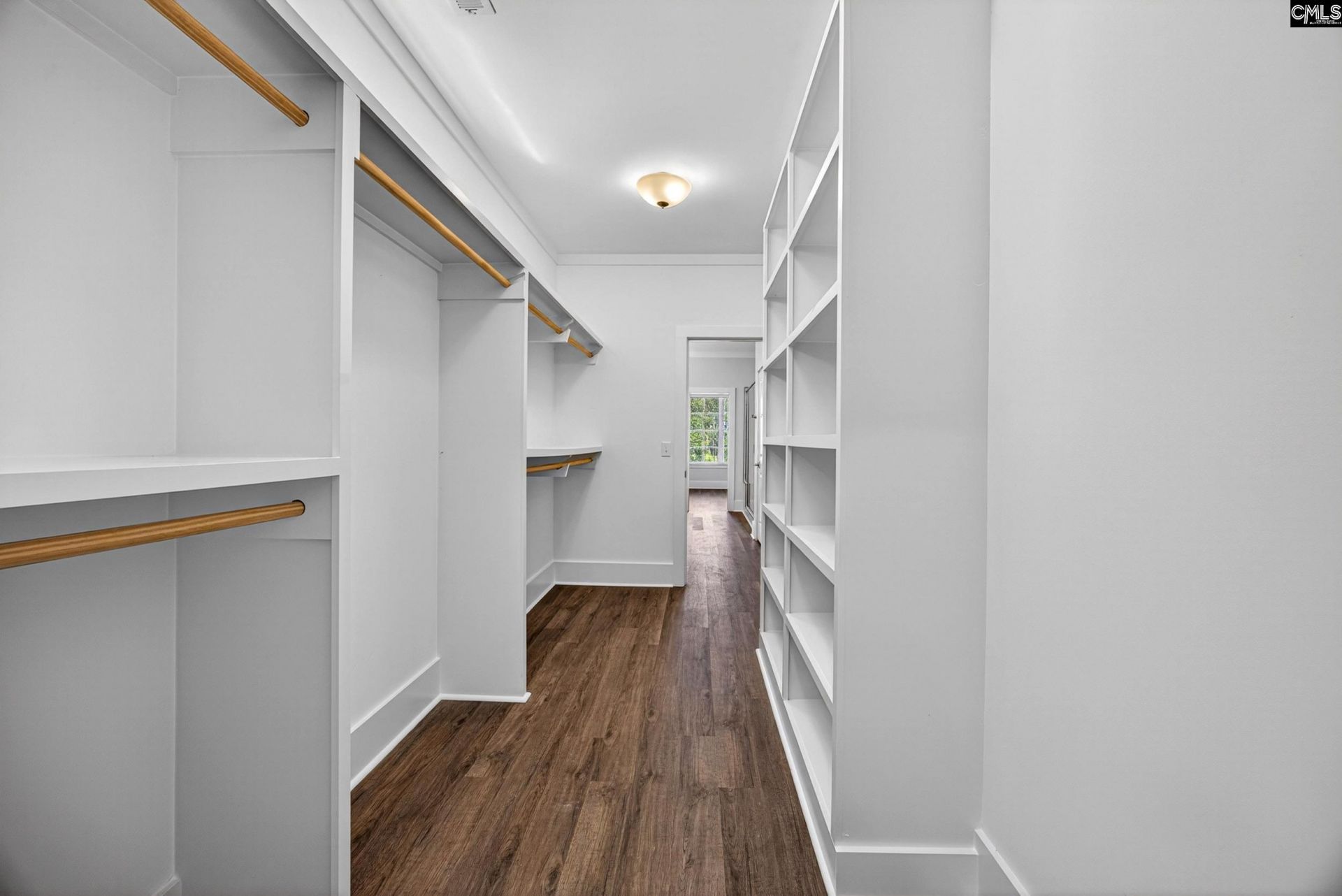 2046 Shallow Bluff Court  Photo 27