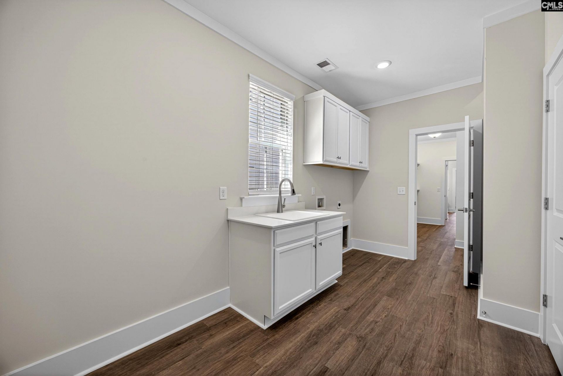 2046 Shallow Bluff Court  Photo 28