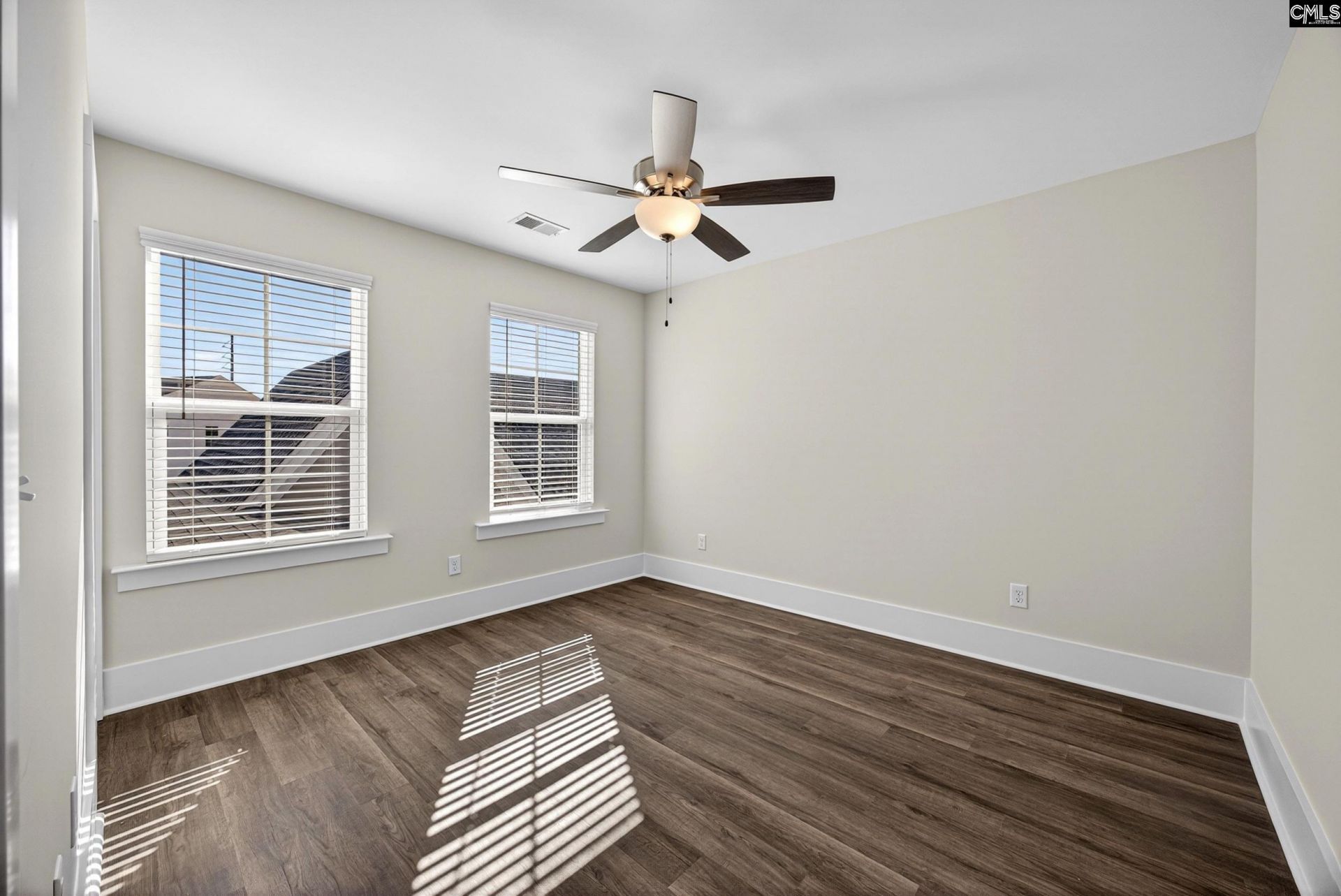 2046 Shallow Bluff Court  Photo 39
