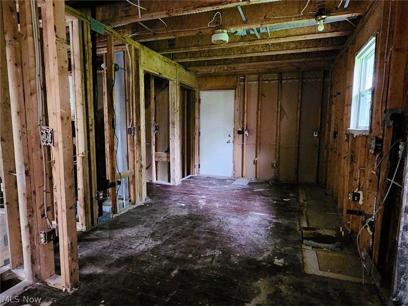 781 Amherst Street, Akron, OH 44311 Photo 6