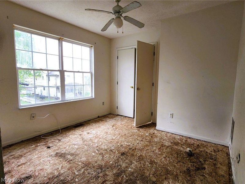 781 Amherst Street, Akron, OH 44311 Photo 9
