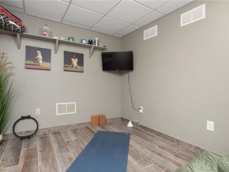 10155 N Morrison Road, Dresden, OH 43821 Photo 24