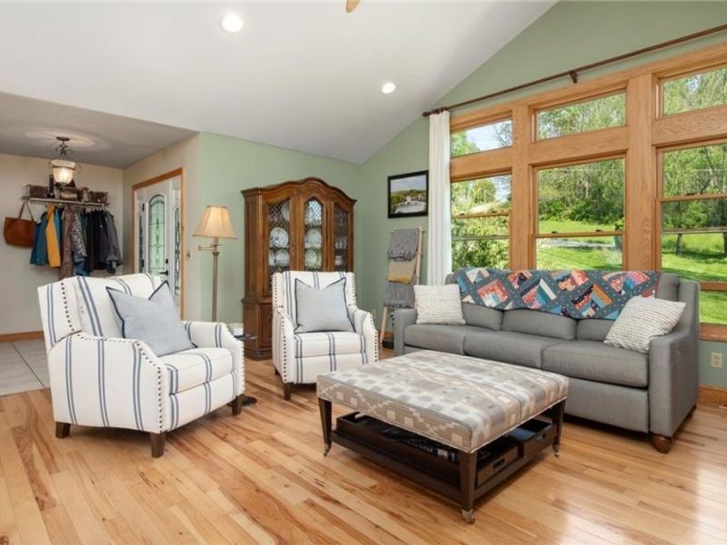 10155 N Morrison Road, Dresden, OH 43821 Photo 6
