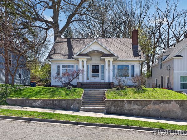 312 Sweet Street NE, Grand Rapids, MI 49505