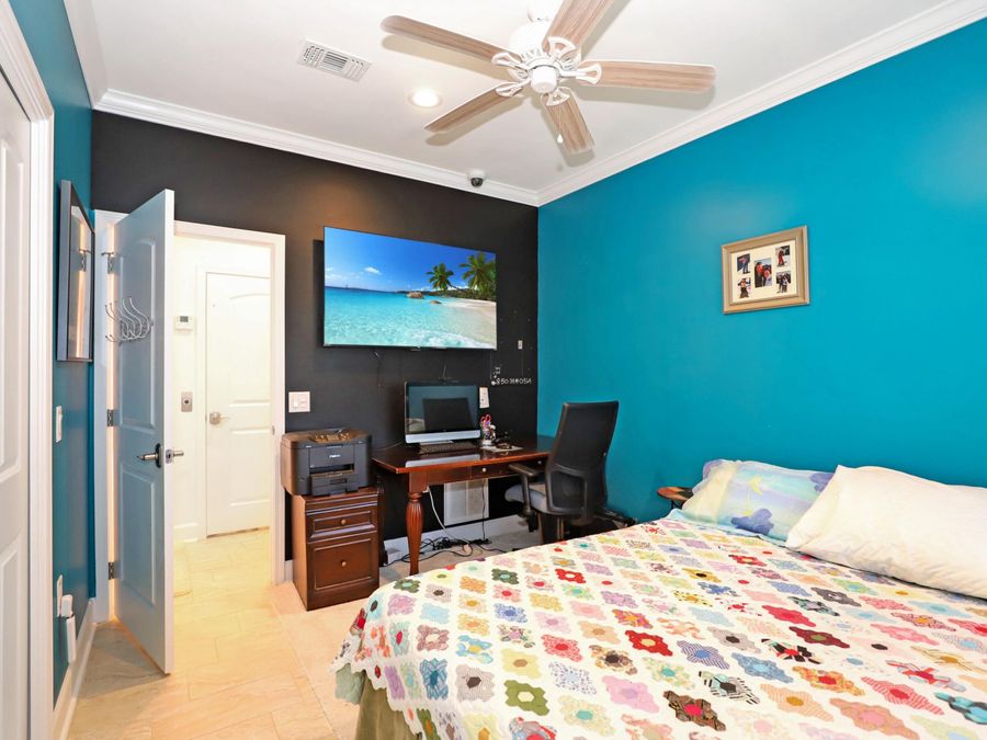 Property Image 37