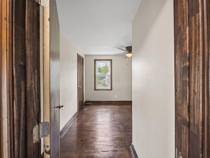 1676 E Lakeview Avenue, Columbus, OH 43224 Photo 22