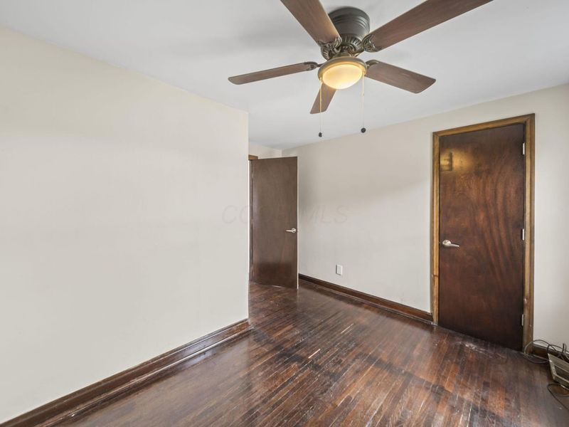 1676 E Lakeview Avenue, Columbus, OH 43224 Photo 24