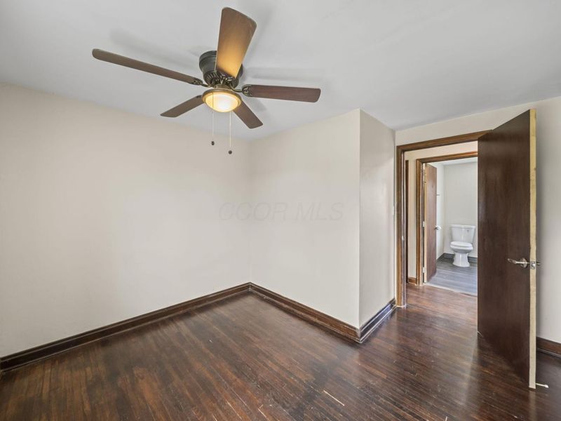 1676 E Lakeview Avenue, Columbus, OH 43224 Photo 28