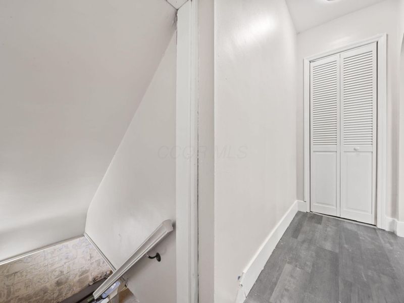 1676 E Lakeview Avenue, Columbus, OH 43224 Photo 37