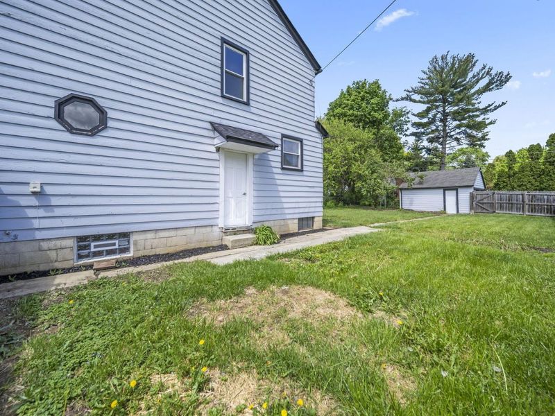 1676 E Lakeview Avenue, Columbus, OH 43224 Photo 38