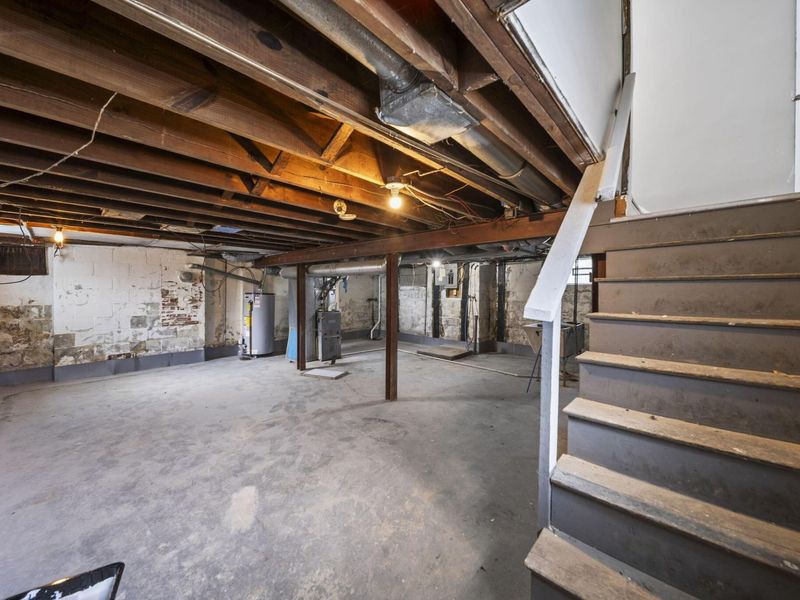 1676 E Lakeview Avenue, Columbus, OH 43224 Photo 38