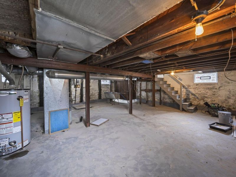 1676 E Lakeview Avenue, Columbus, OH 43224 Photo 39