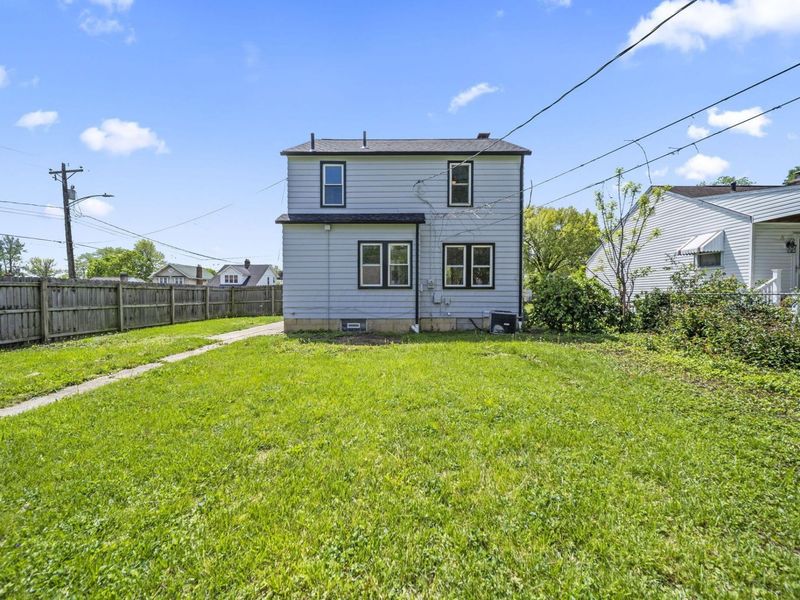 1676 E Lakeview Avenue, Columbus, OH 43224 Photo 48