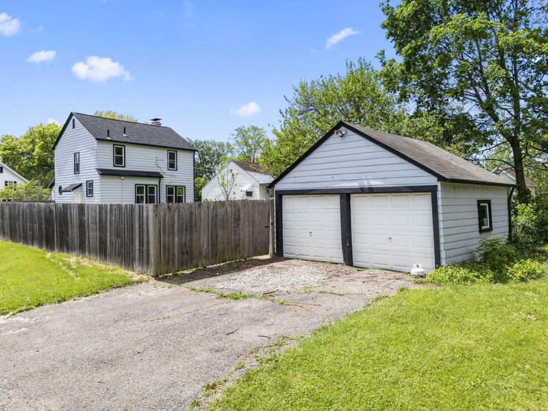 1676 E Lakeview Avenue, Columbus, OH 43224 Photo 56