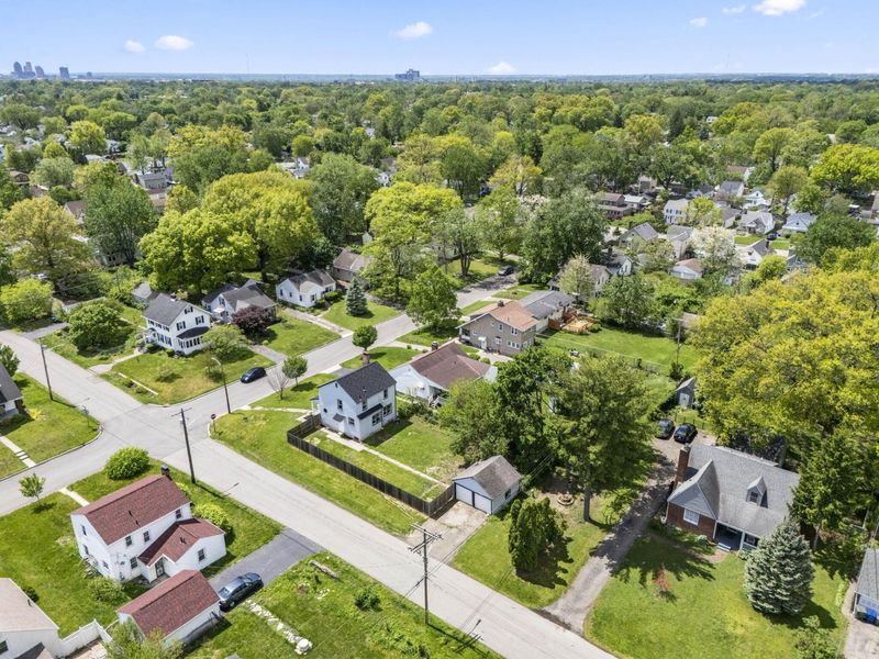 1676 E Lakeview Avenue, Columbus, OH 43224 Photo 69