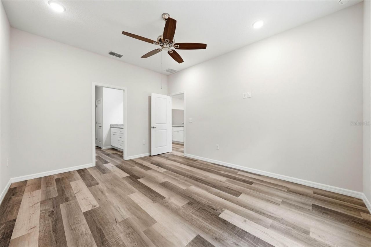 13404 New York Avenue, Astatula, FL 34705 Photo