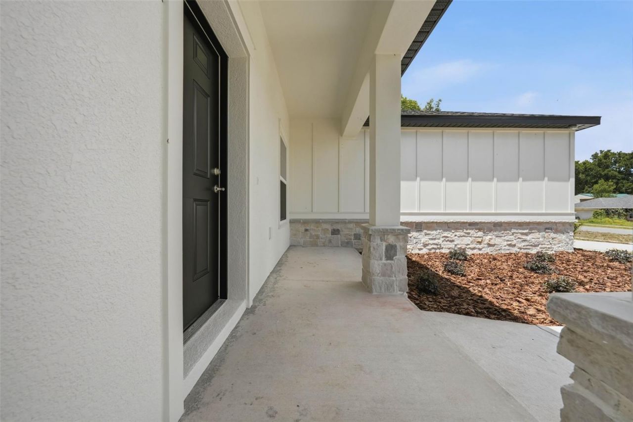 13404 New York Avenue, Astatula, FL 34705 Photo