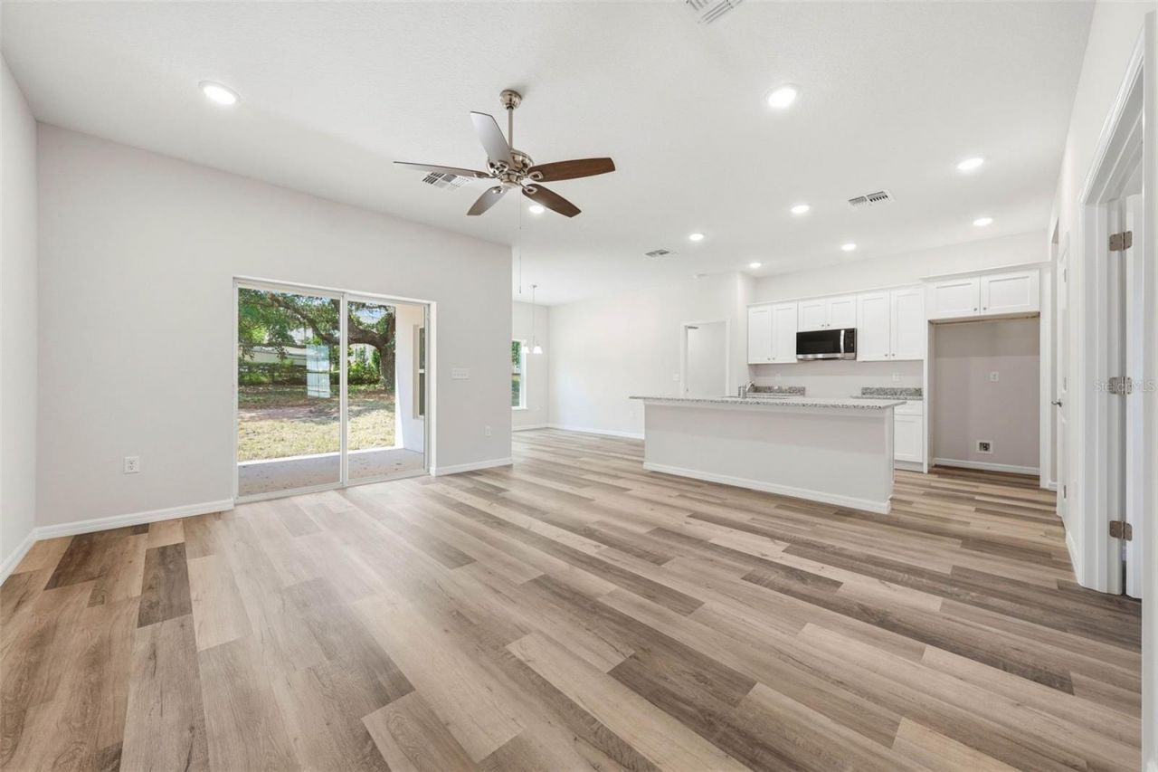 13404 New York Avenue, Astatula, FL 34705 Photo