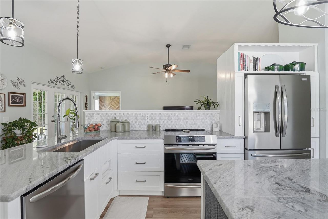 4839 14th Avenue E, Bradenton, FL 34208 Photo