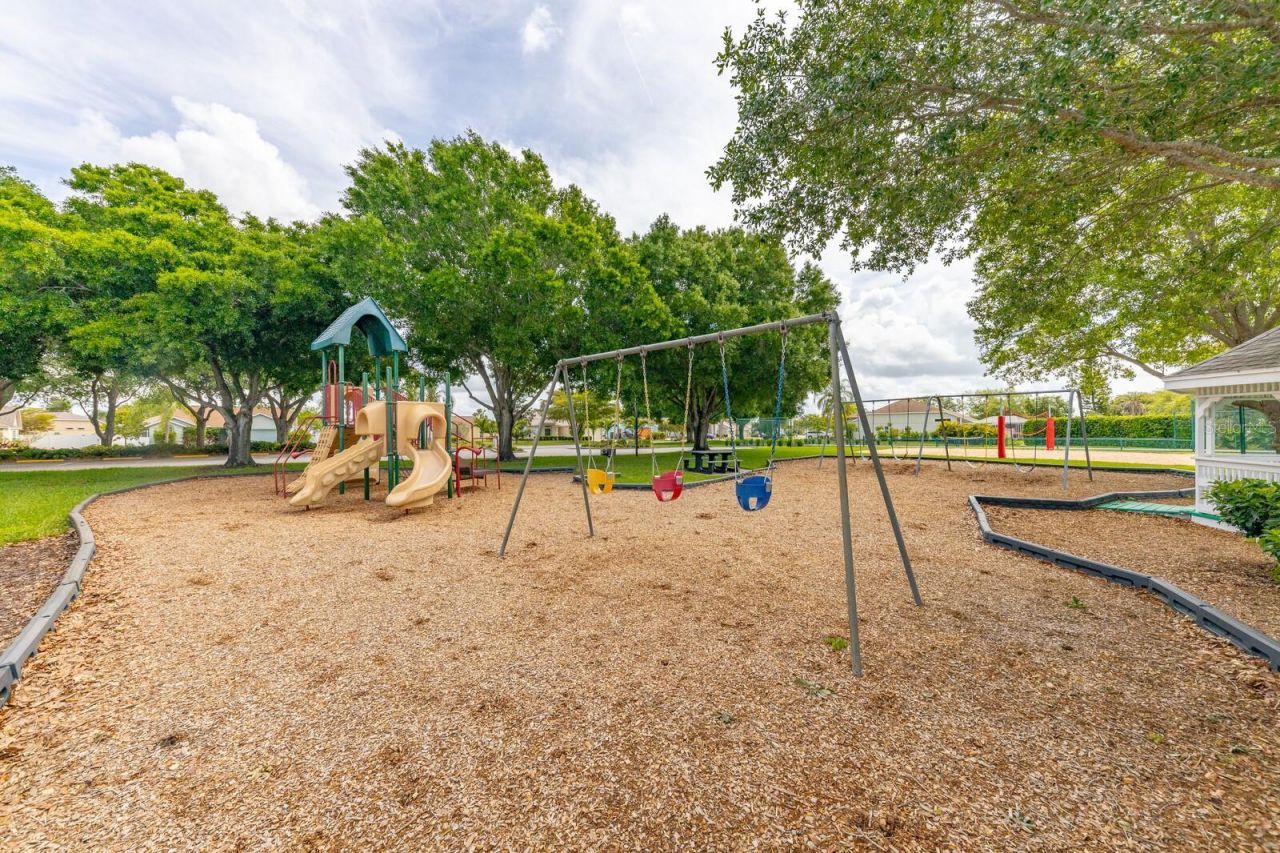 4839 14th Avenue E, Bradenton, FL 34208 Photo