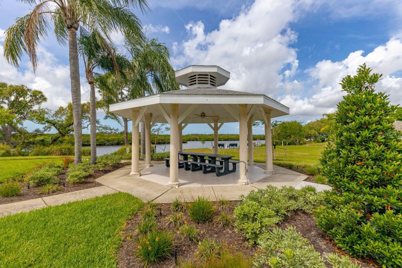4839 14th Avenue E, Bradenton, FL 34208 Photo