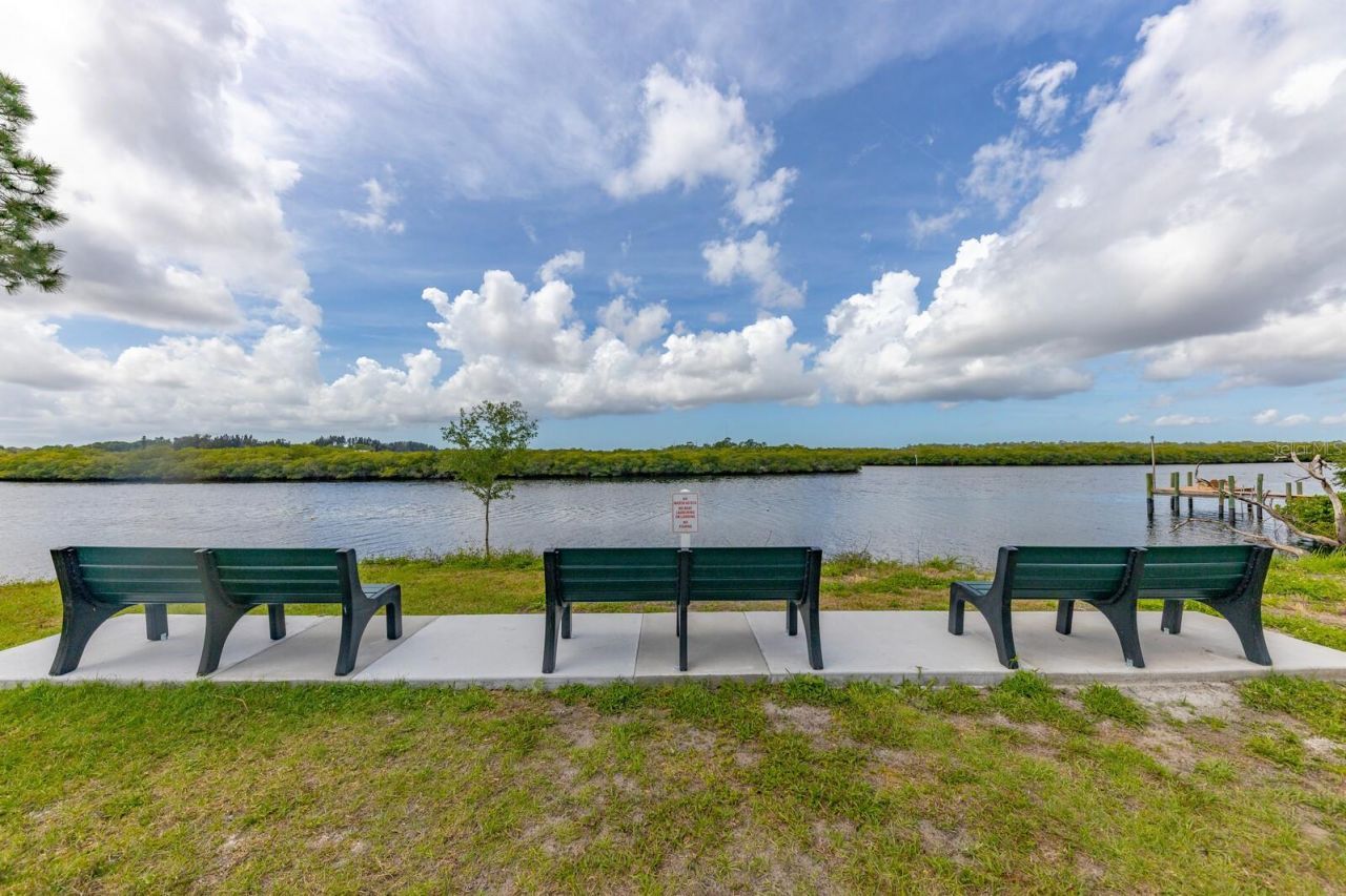 4839 14th Avenue E, Bradenton, FL 34208 Photo