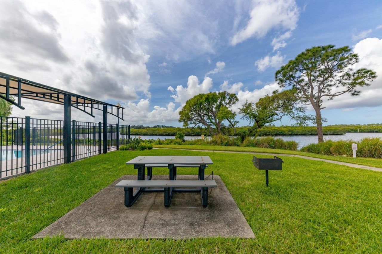 4839 14th Avenue E, Bradenton, FL 34208 Photo