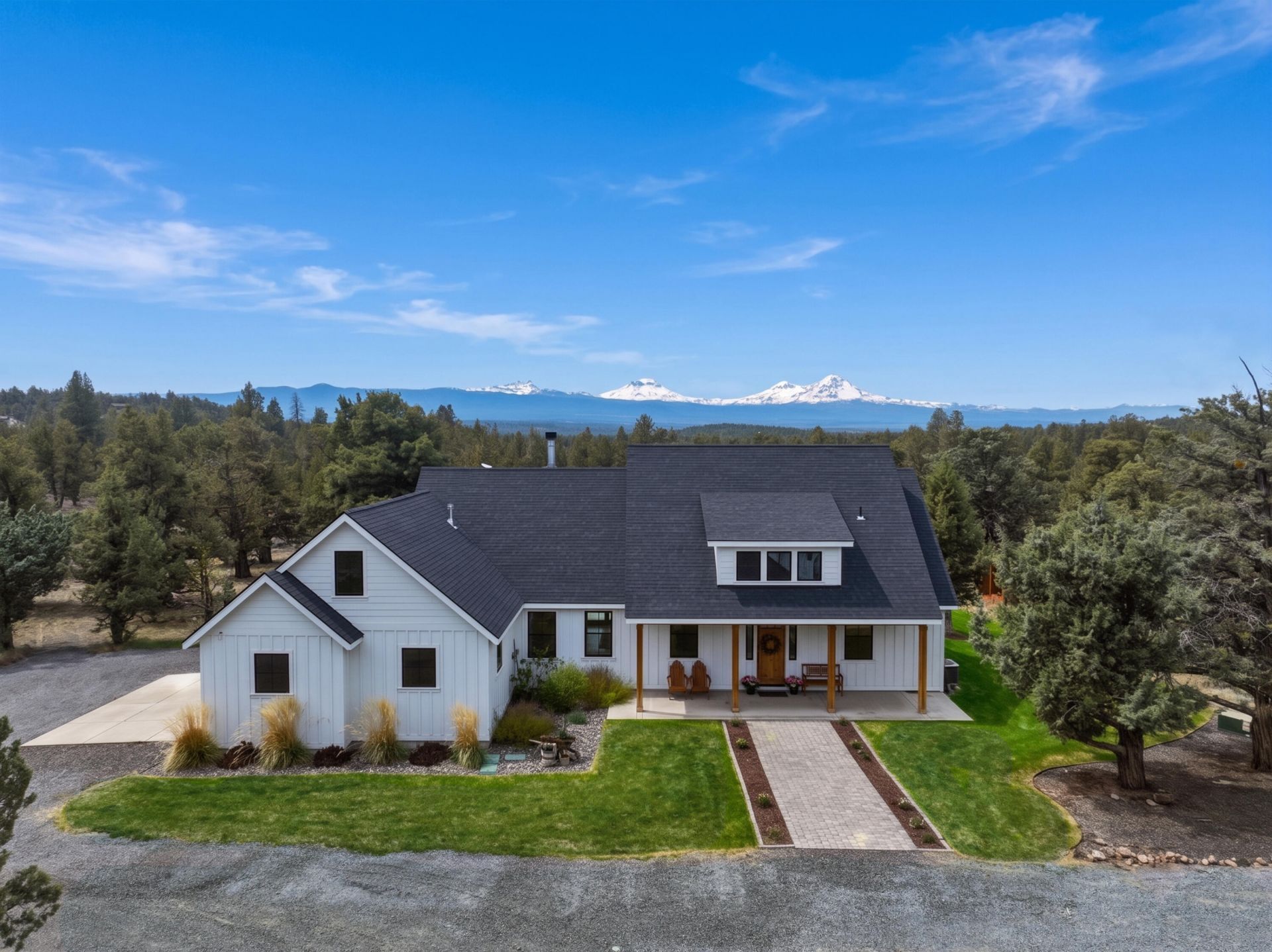 19250 Innes Market Road, Bend, OR 97703 Main Photo