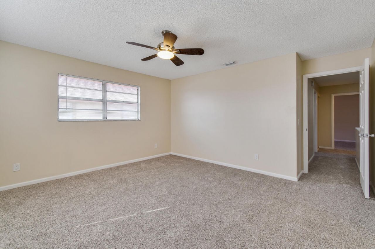 1475 Lake Mango Way, West Palm Beach, FL 33406 Photo