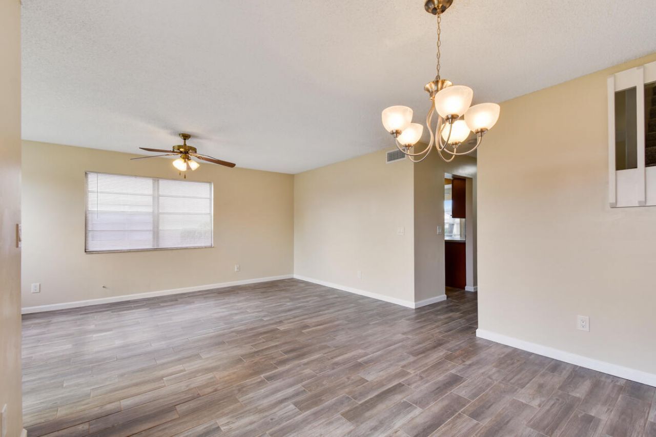 1475 Lake Mango Way, West Palm Beach, FL 33406 Photo