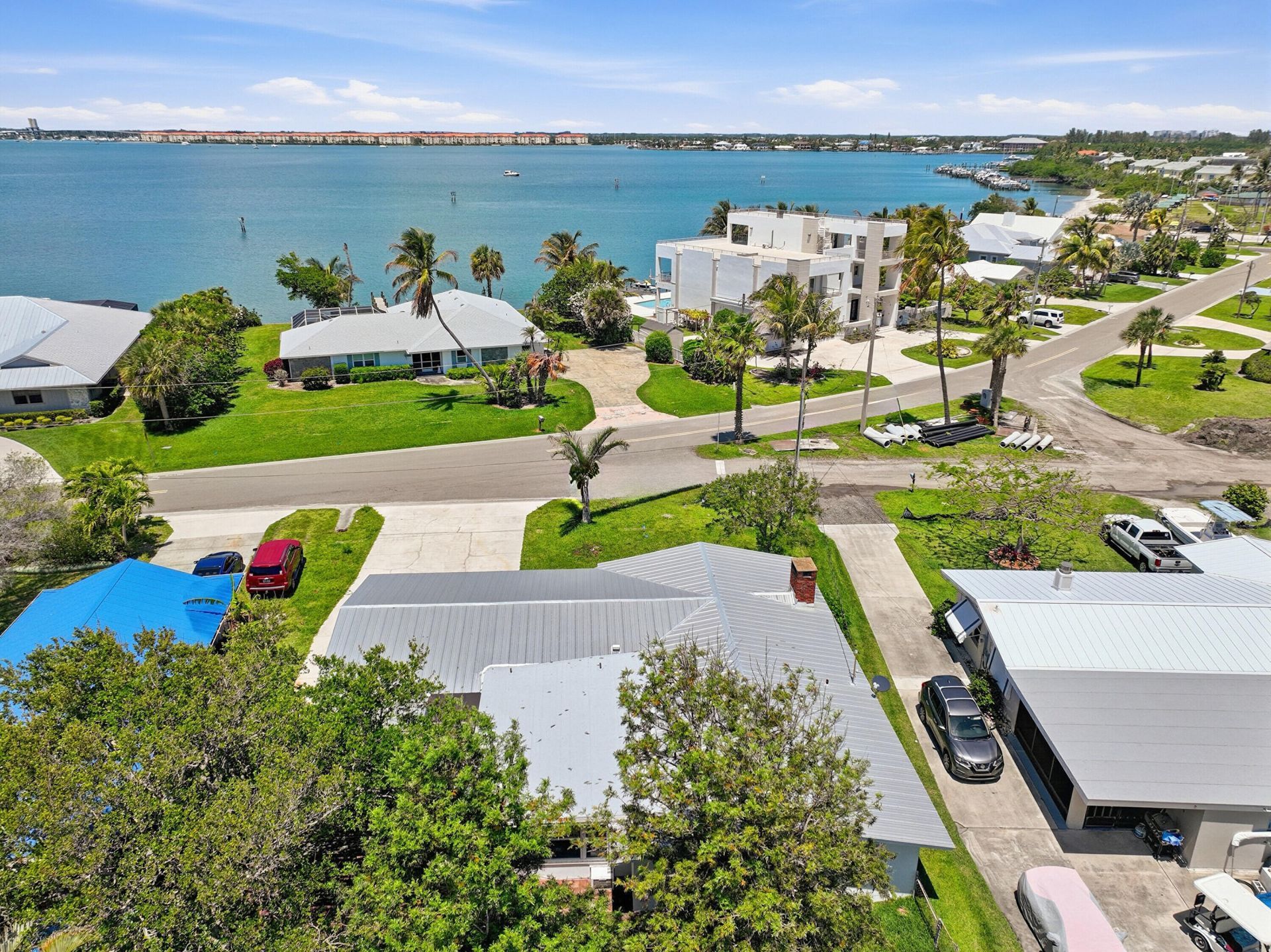 1804 Bayshore Drive, Fort Pierce, FL 34949 Photo