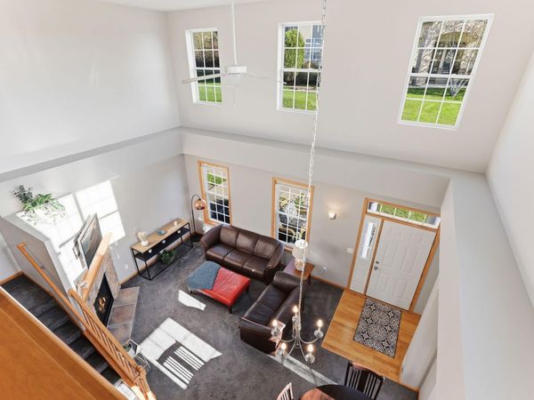 1249 Chateau Avenue, Unit 405, Maplewood, MN 55109