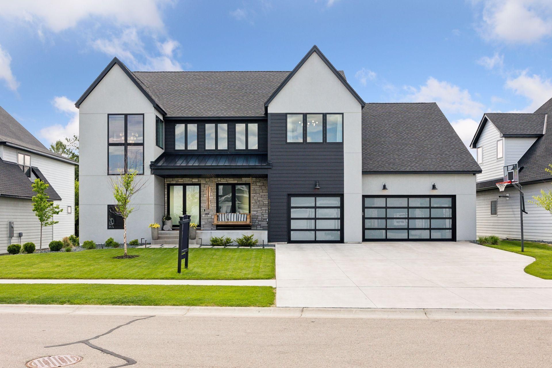 6297 Yuma Lane N, Maple Grove, MN 55311 Main Photo