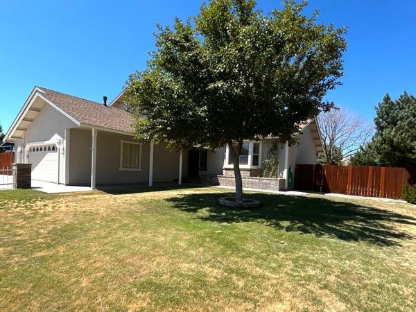 157 Cecilia Court, Sparks, NV 89441
