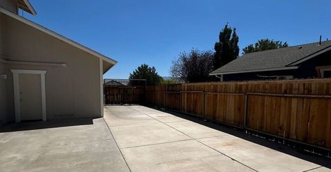 157 Cecilia Court, Sparks, NV 89441 Photo