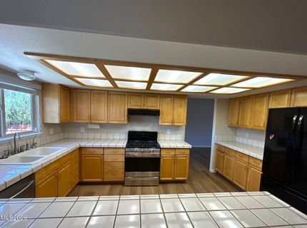 157 Cecilia Court, Sparks, NV 89441 Photo