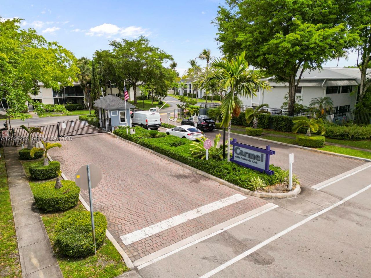 903 NE 199th St , Unit 104, Miami, FL 33179 Photo