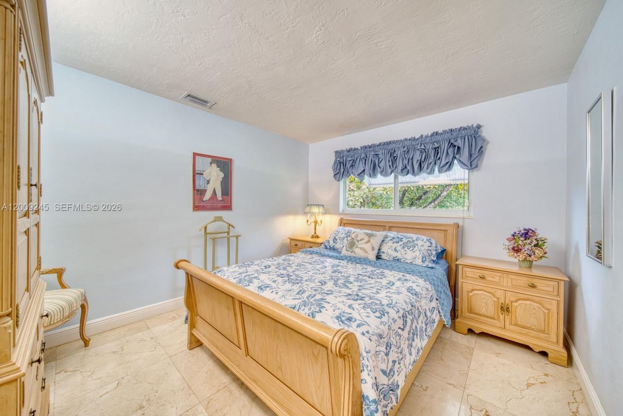 10641 SW 99th Ter , Miami, FL 33176 Photo